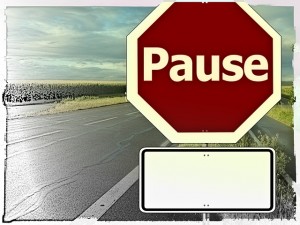 pause-for-a-moment-393837_640
